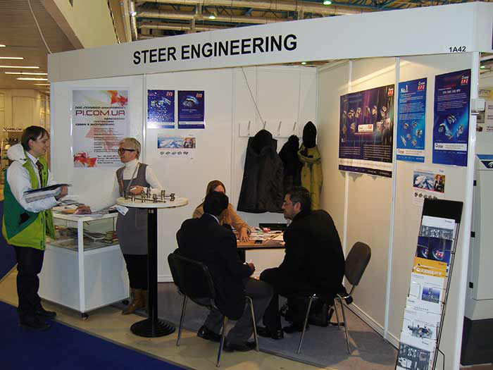 Стенд STEER ENGINEERING Pvt. Ltd (Индия) и ООО Полимер-инжиниринг (Украина)